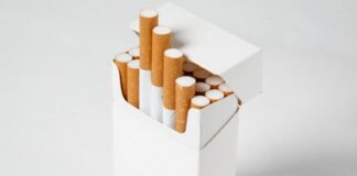 Cigarros sueltos, cajetillas escondidas: Lo que toda tiendita debe saber sobre la Ley Antitabaco